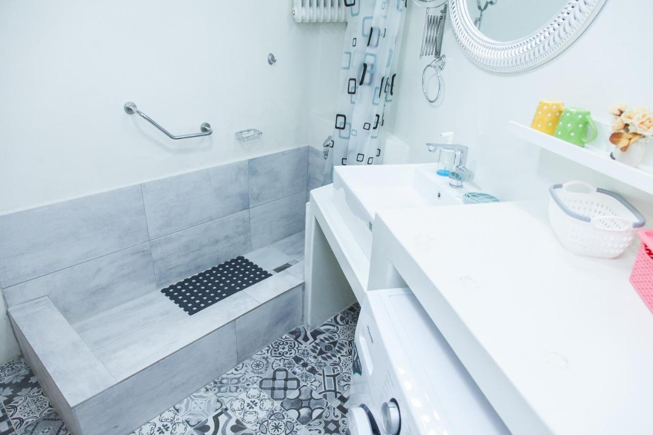 Beautiful Apartment In Pagkrati -Gtd95601 Athens Ngoại thất bức ảnh